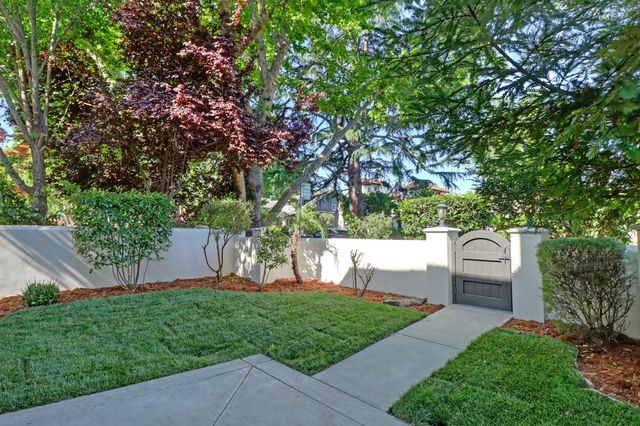 3900 M St, Sacramento, CA 95819