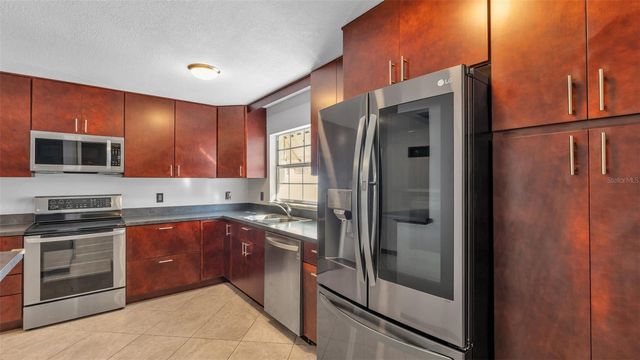 1616 ROSE DRIVE, Lakeland, FL 33813