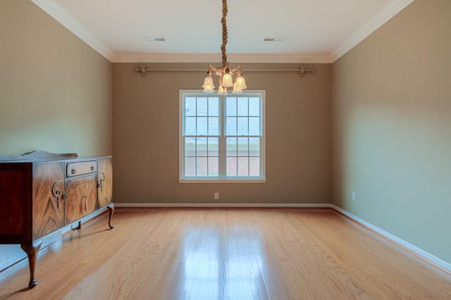 6554 Fairway Estates DR, Roanoke, VA 24018