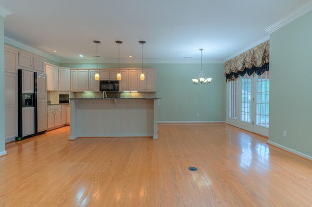 6554 Fairway Estates DR, Roanoke, VA 24018