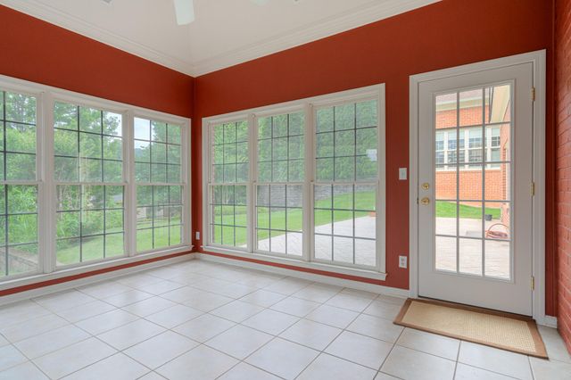 6554 Fairway Estates DR, Roanoke, VA 24018