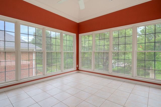 6554 Fairway Estates DR, Roanoke, VA 24018