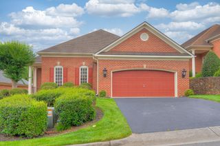 6554 Fairway Estates DR, Roanoke, VA 24018