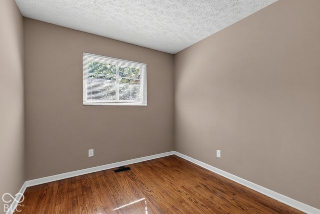 8440 W 88th Street, Indianapolis, IN 46278