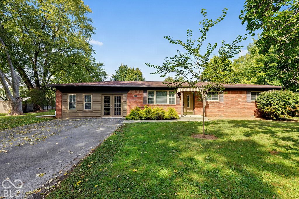 8440 W 88th Street, Indianapolis, IN 46278