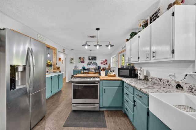 108 Meyers Avenue, Quinlan, TX 75474