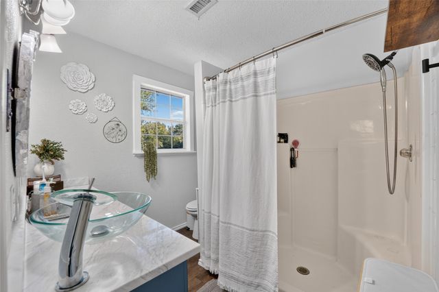 108 Meyers Avenue, Quinlan, TX 75474