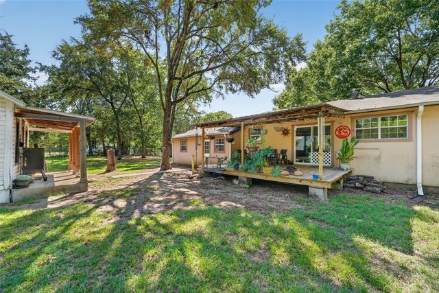 108 Meyers Avenue, Quinlan, TX 75474