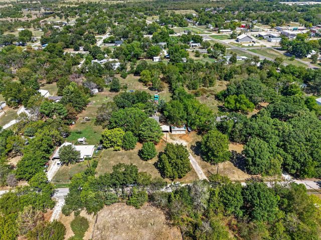 108 Meyers Avenue, Quinlan, TX 75474