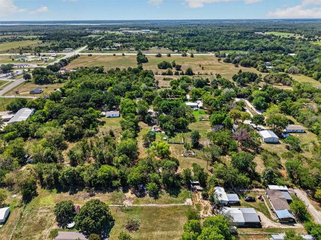 108 Meyers Avenue, Quinlan, TX 75474