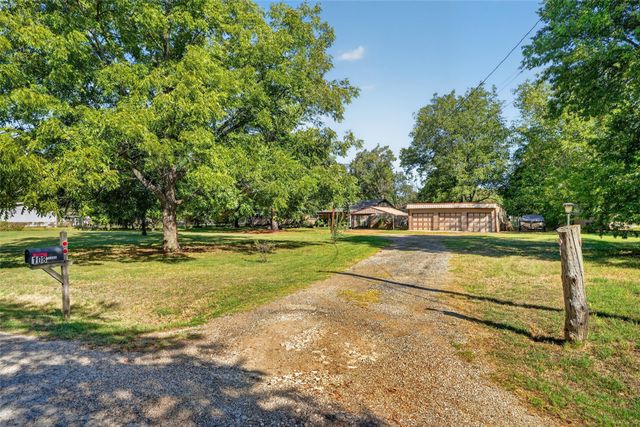 108 Meyers Avenue, Quinlan, TX 75474