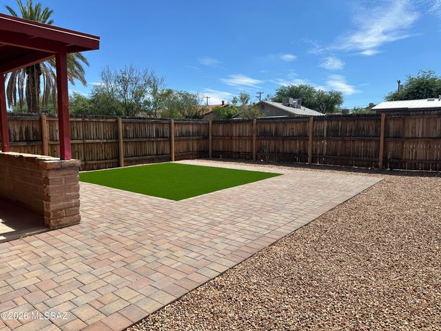 333 E Lee Street, Tucson, AZ 85705