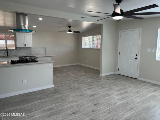 333 E Lee Street, Tucson, AZ 85705