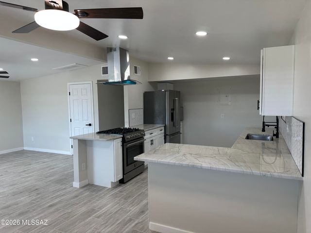 333 E Lee Street, Tucson, AZ 85705