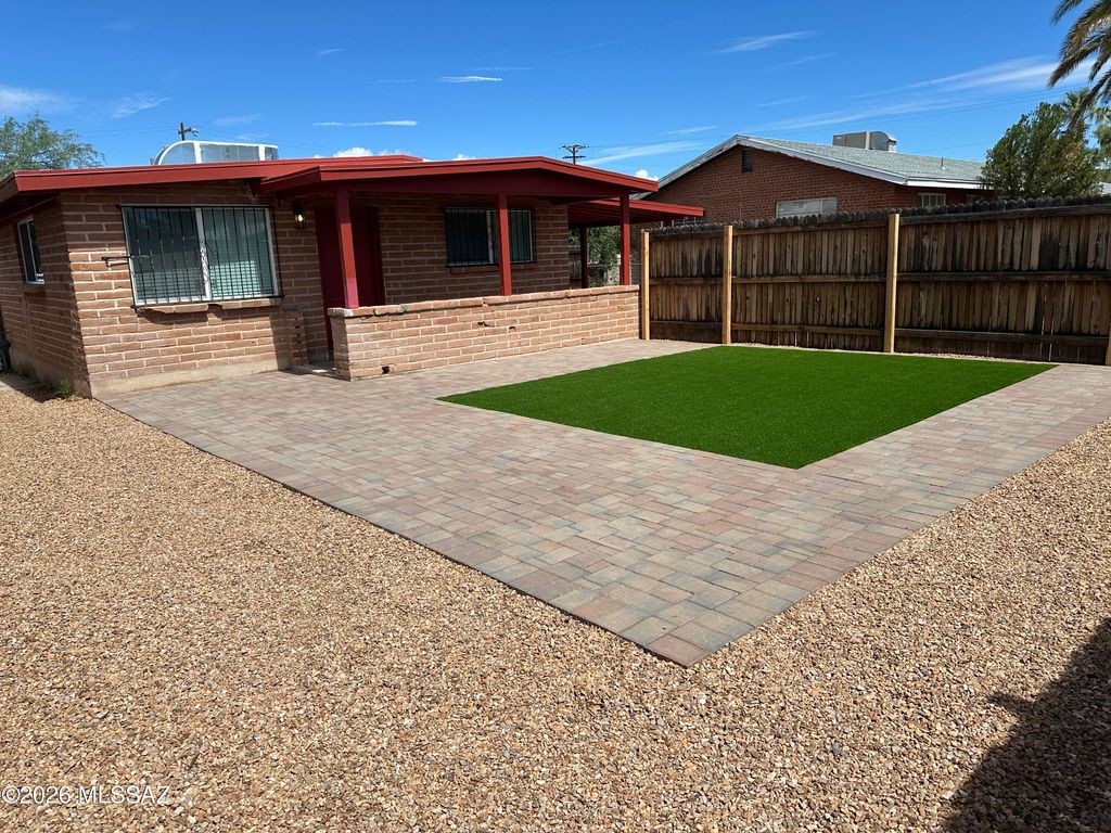 333 E Lee Street, Tucson, AZ 85705