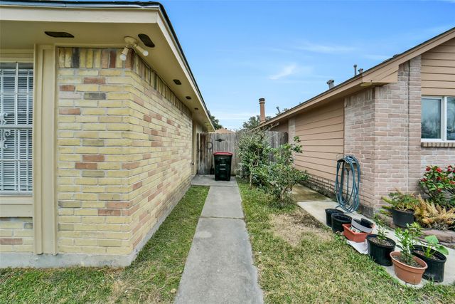 10036 Woodico Court, Houston, TX 77038