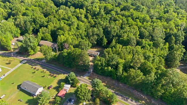 7623 Salem Chapel Road, Walnut Cove, NC 27052
