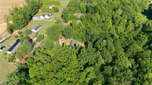 7623 Salem Chapel Road, Walnut Cove, NC 27052