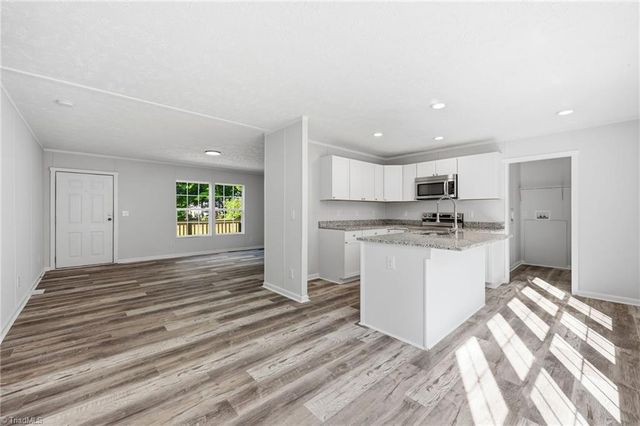 7623 Salem Chapel Road, Walnut Cove, NC 27052