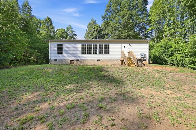 7623 Salem Chapel Road, Walnut Cove, NC 27052