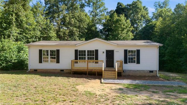 7623 Salem Chapel Road, Walnut Cove, NC 27052
