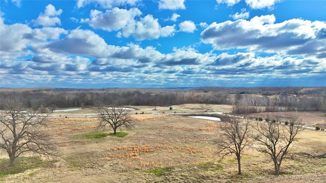 230 Wolfhunters Lane, Mcalester, OK 74501