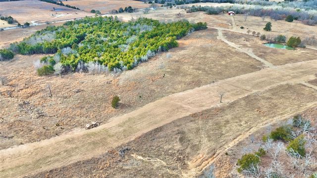 230 Wolfhunters Lane, Mcalester, OK 74501