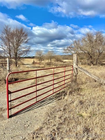 230 Wolfhunters Lane, Mcalester, OK 74501