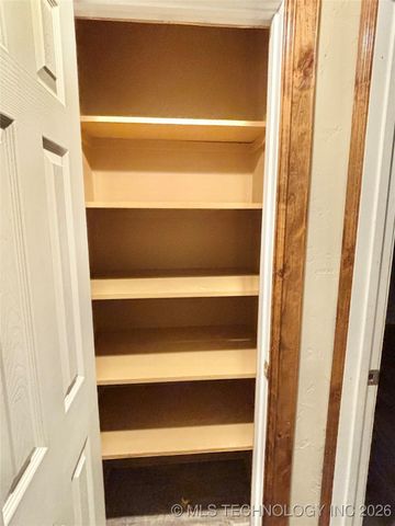 230 Wolfhunters Lane, Mcalester, OK 74501