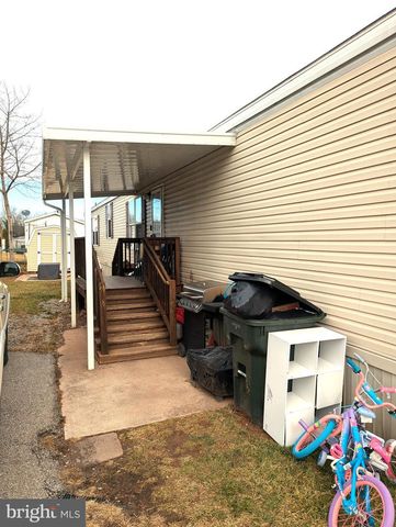 425 ARDMORE LN, Abbottstown, PA 17301