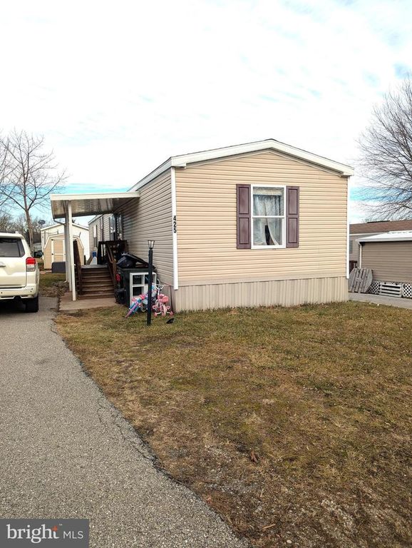 425 ARDMORE LN, Abbottstown, PA 17301