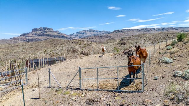 6351 S 7270 Street, Oatman, AZ 86433