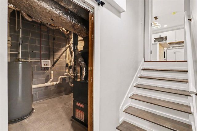 8778 Homewood Court, Riverdale, GA 30274