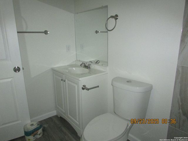 2116 McKinley, San Antonio, TX 78210