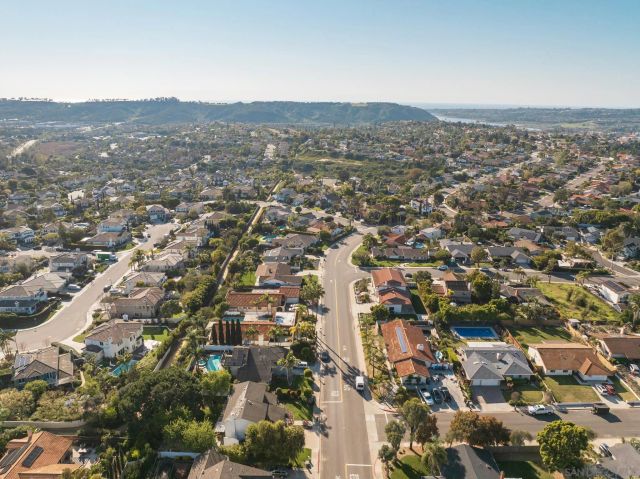 2927 Levante St, Carlsbad, CA 92009