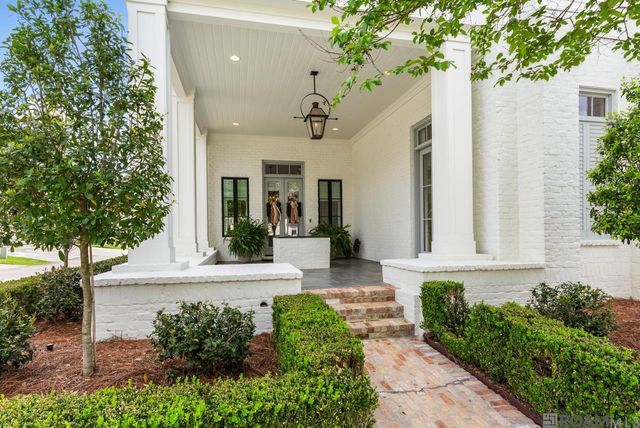 11526 Cypress Barn Dr, Baton Rouge, LA 70810