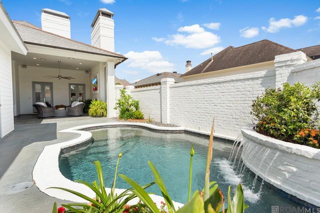 11526 Cypress Barn Dr, Baton Rouge, LA 70810