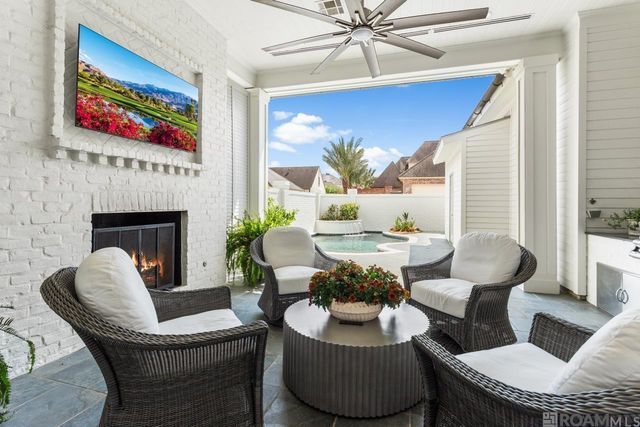 11526 Cypress Barn Dr, Baton Rouge, LA 70810