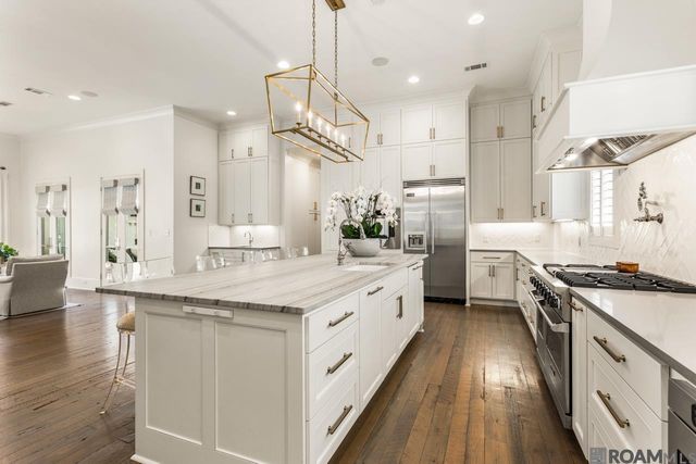 11526 Cypress Barn Dr, Baton Rouge, LA 70810