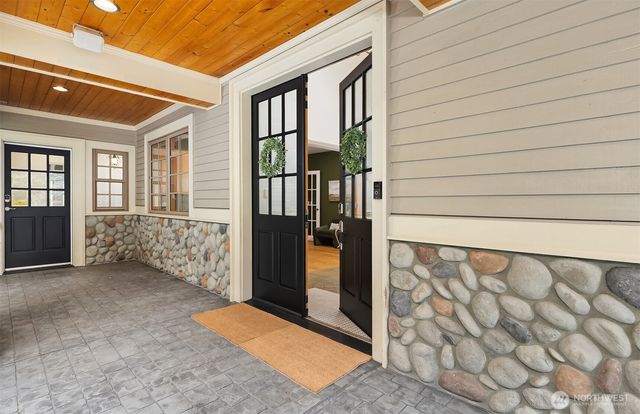 42618 SE 149th Place, North Bend, WA 98045