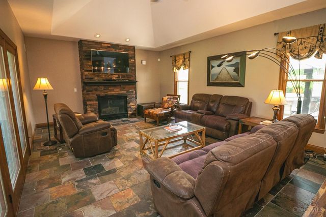 2266 N ST RT 123, Turtle Creek Twp, OH 45036