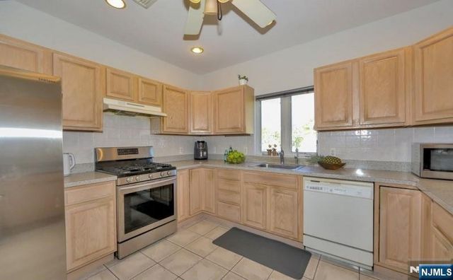 253 Delawanna Avenue, Clifton, NJ 07014