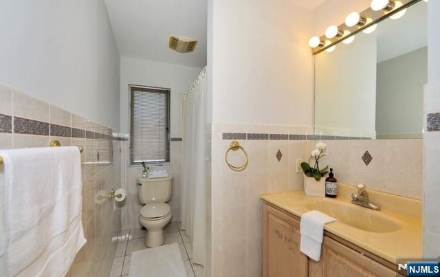 253 Delawanna Avenue, Clifton, NJ 07014
