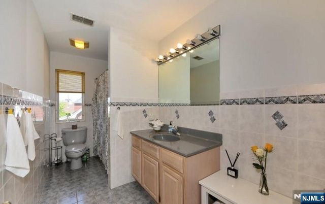 253 Delawanna Avenue, Clifton, NJ 07014