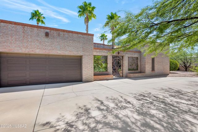 12513 E Jeffers Place, Tucson, AZ 85749