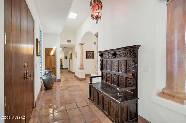 12513 E Jeffers Place, Tucson, AZ 85749