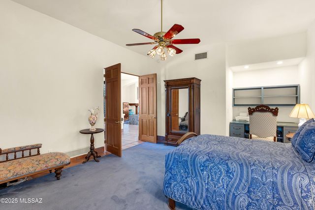 12513 E Jeffers Place, Tucson, AZ 85749