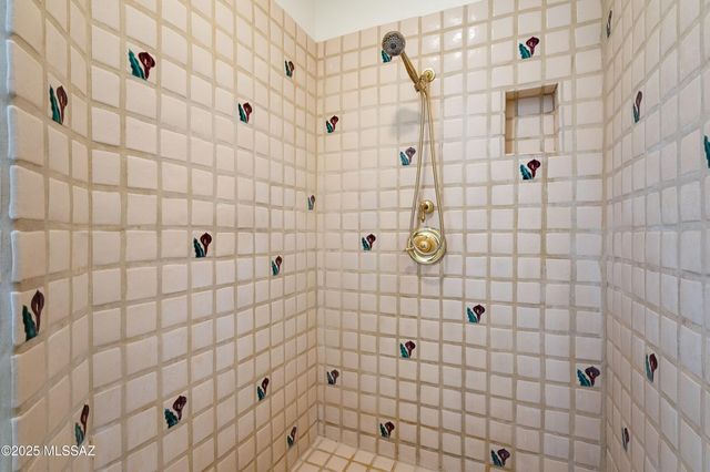 12513 E Jeffers Place, Tucson, AZ 85749