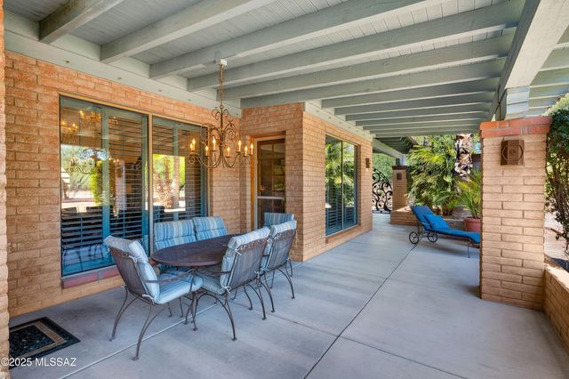 12513 E Jeffers Place, Tucson, AZ 85749