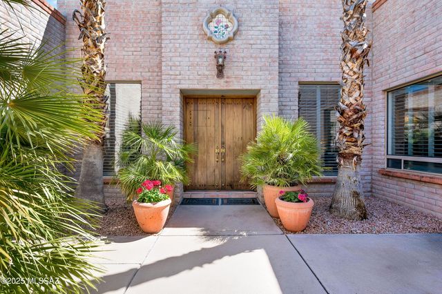 12513 E Jeffers Place, Tucson, AZ 85749